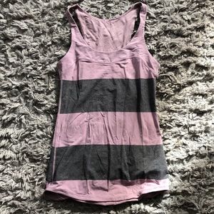 lululemon tank top!